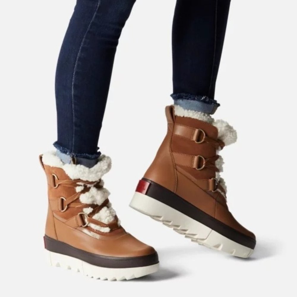 Sorel Women's Winter Boots in Brown and Cream